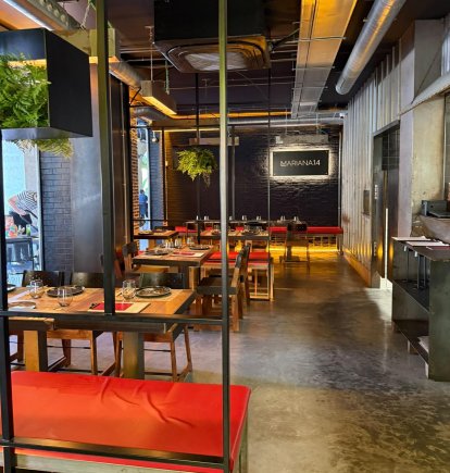 Interior de Mariana 14, el nuevo restaurante junto a la Plaza Vieja.