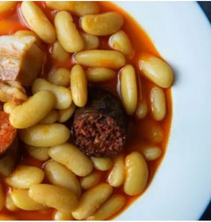 Fabada asturiana.
