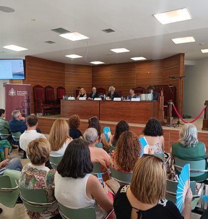 Los abogados de Almería celebran el Día de la Justicia Gratuita