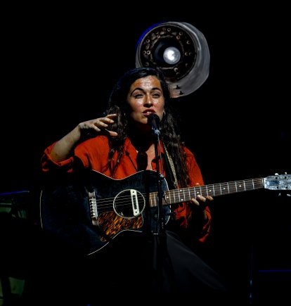 La cantante Sílvia Pérez Cruz durante un concierto en el festival Noches del Botánico.