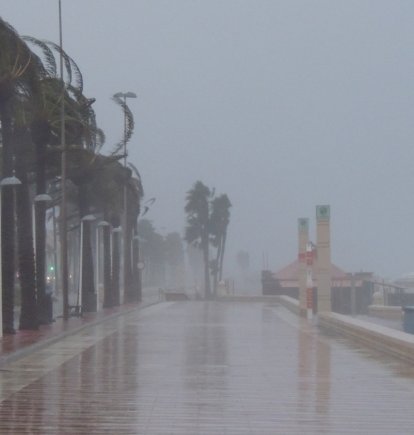 Las lluvias pueden ser importantes en Poniente y Almería capital durante la jornada del sábado por el temporal.