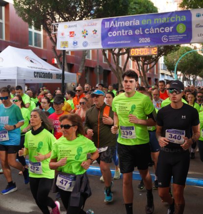 Las mejores imágenes de la II Carrera ‘Almería, en Marcha Contra el Cáncer’.