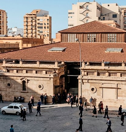 El edificio del Mercado Central de Abastos en los años 70, cuando se estudió la posibilidad de derribarlo definitivamente.