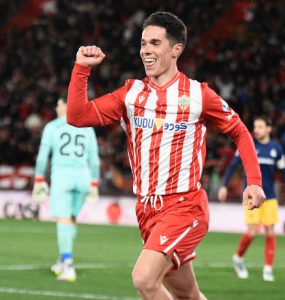 Un futbolista de fantasía en el fútbol de plata.