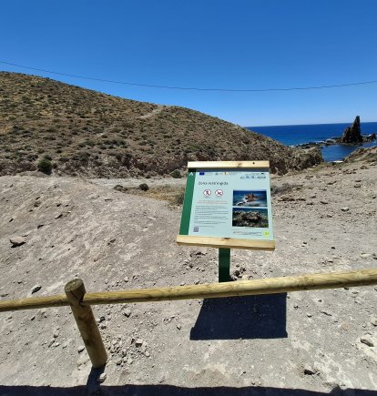 La Junta protege de la presión turística el Arrecife de las Sirenas