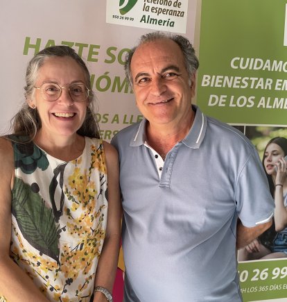 El Teléfono de la Esperanza ayuda a personas con acompañamiento.