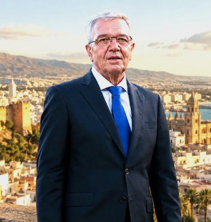 Antonio Torres Tripiana.