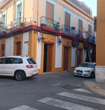 El local de la tortillería La Mala se transforma en la Taberna La Buena.