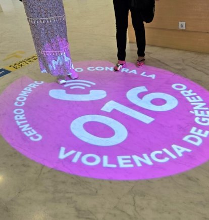 El descenso en las denuncias viene acompañado de más órdenes de protección.
