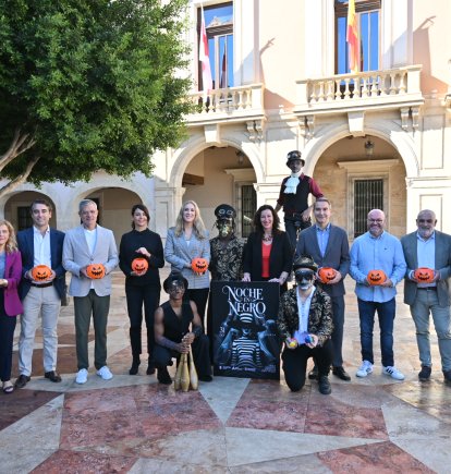 Presentación de la Noche en Negro.