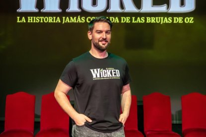 El actor almeriense Antonio Mañas, en una imagen promocional del musical 'Wicked'.