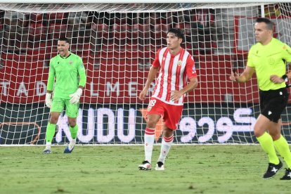 Junto a Andrés Fernández, con el que se entiende cada vez mejor.