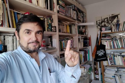 El profesor J. Adolfo Iglesias.