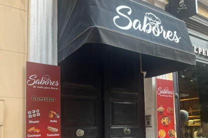 Sabores, comida para llevar, en el Paseo de Almería