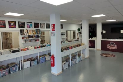 Tienda física de Cristina Records.