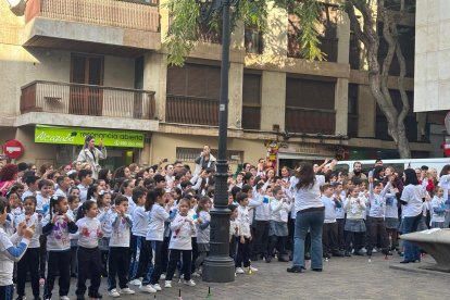 El colegio Nuestra Señora del Milagro celebra el Día de la Paz.