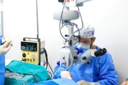 Momento de una intervención del Dr. Juan Antonio Jiménez