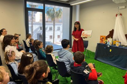 Paula Mandarina dirigió este recorrido