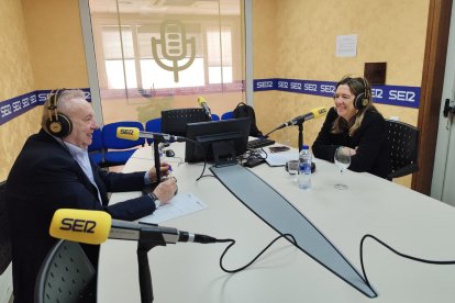 Pedro Manuel de la Cruz y Mari Carmen Galera, en SER Andaluces.