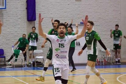 Revolucionaba los partidos en el Moisés Ruiz por su intensidad.