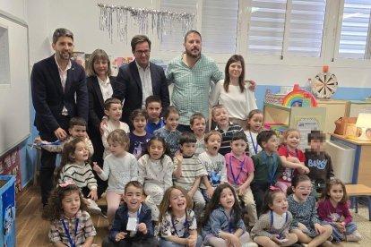 Foto de grupo durante la 'rueda de prensa'.