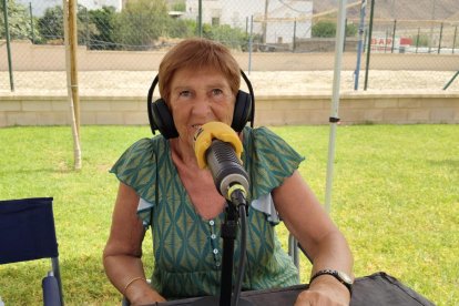Trini Góngora, pregonera de las fiestas del Cristo de la Luz de septiembre, junto a Fran García en el set de Cadena SER