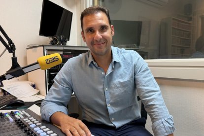 Sebas Fernández en los estudios de la SER, donde habló de su magnífica trayectoria profesional.