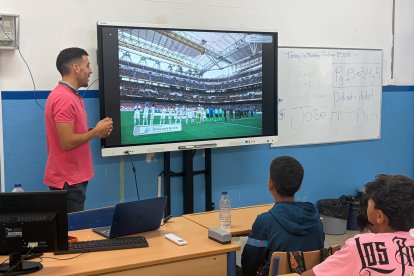Ilustrando todo con imágenes para hacer la charla más amena.