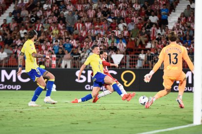 El Cádiz ya visitó al Almería y perdió 3-2. Ahora mismo ocupa plaza de descenso.