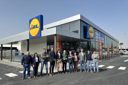Lidl abre una nueva sucursal en Huércal-Overa.