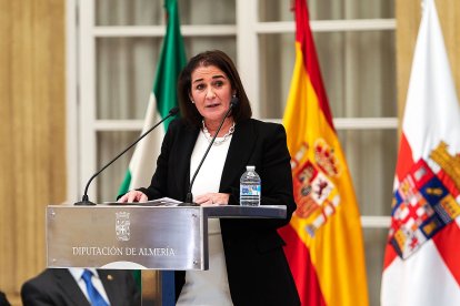 Ana Moreno Artés, decana del Colegio Profesional de Economistas de Almería.