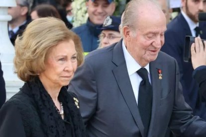 Rey Juan Carlos I y reina Sofía