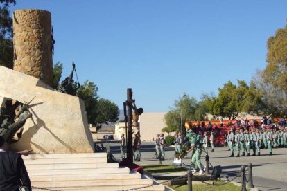 La Brigada de la Legión recuerda el Combate de Edchera, el acto militar estuvo presidido por el general de división, jefe de las Fuerzas L