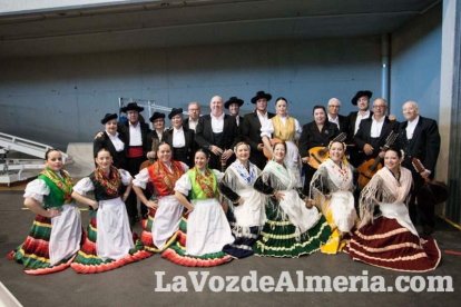 En el evento participaron más de una treintena de colectivos vecinales de la capital