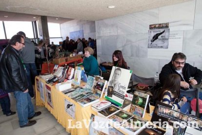 En el evento participaron más de una treintena de colectivos vecinales de la capital