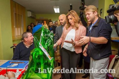 La Presidenta de la Junta de Andalucía, Susana Díaz, visita el PITA y el centró de la FAAM en Almería. Fotos: Juan Sánchez.