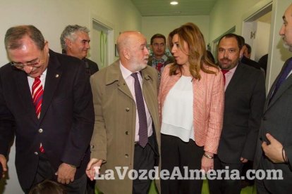 La Presidenta de la Junta de Andalucía, Susana Díaz, visita el PITA y el centró de la FAAM en Almería. Fotos: Juan Sánchez.