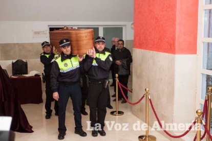 Almería pierde a su primer alcalde democrático.