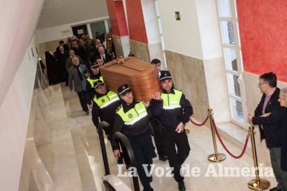 Almería pierde a su primer alcalde democrático.