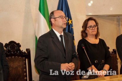 Almería pierde a su primer alcalde democrático.