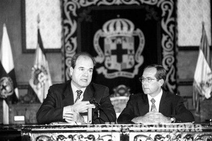 Almería pierde a su primer alcalde democrático.