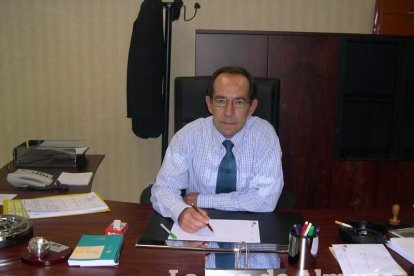 Almería pierde a su primer alcalde democrático.