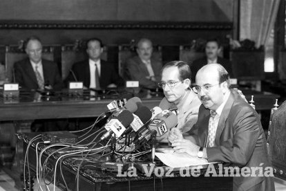 Almería pierde a su primer alcalde democrático.