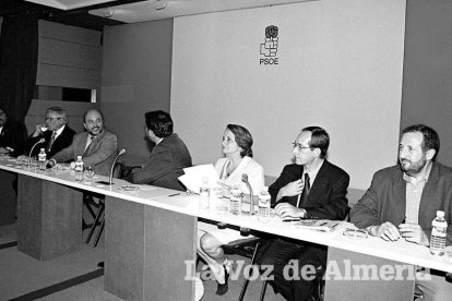 Almería pierde a su primer alcalde democrático.