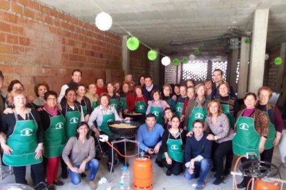 Desde el despliegue político de candidatos del PP en varios municipios a las fiestas menos reivindicativas y más sociales de Carboneras y 