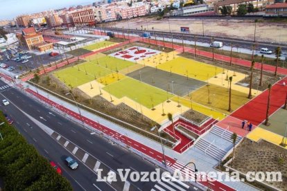 Los verdes y rojos muestran los caminos peatonales que recorrerán este espacio. Fotos: Juan Sánchez