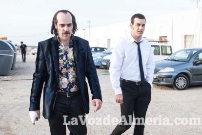 El poblado de Las Salinas del Parque Natural de Cabo de Gata-Níjar es el escenario de la película titulada Toro, segunda del director de c