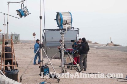 El poblado de Las Salinas del Parque Natural de Cabo de Gata-Níjar es el escenario de la película titulada Toro, segunda del director de c