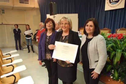 La delegación de Educación rinde homenaje a docentes de Primaria, Secundaria y personal de Administración y Servicios jubilados