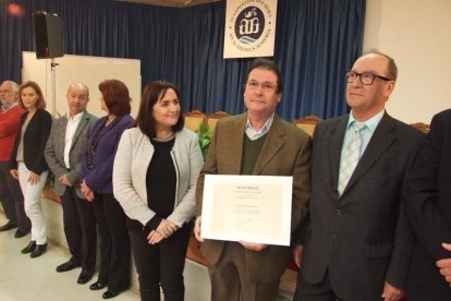 La delegación de Educación rinde homenaje a docentes de Primaria, Secundaria y personal de Administración y Servicios jubilados